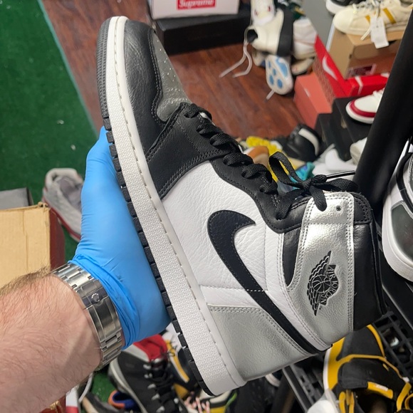 Jordan Other - Jordan 1 Silver Toe Women’s 12 men’s 10.5